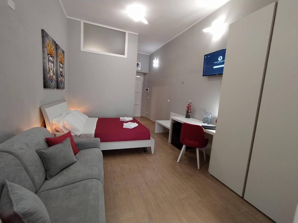 La Punta Di Ortigia Holiday Home Syracuse Exterior photo